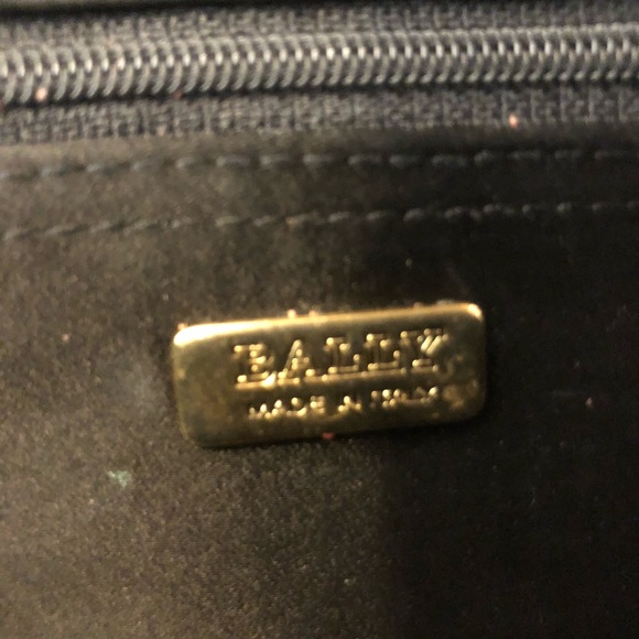 Vintage Bally clutch satin purse with gold chain - Picture 5 of 7